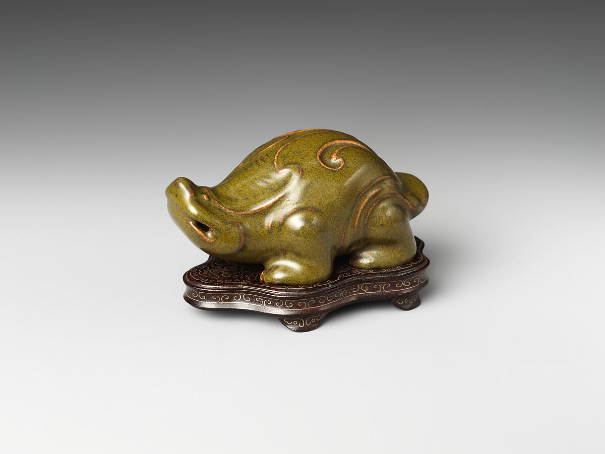 Water dropper in the form of a mythical creature, Porcelain with tea-dust glaze (Jingdezhen ware), China